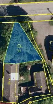 Prodej domu k rekonstrukci - 2