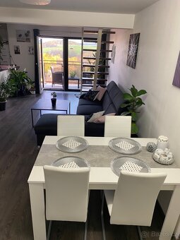 Jídelní stůl LILO - 2