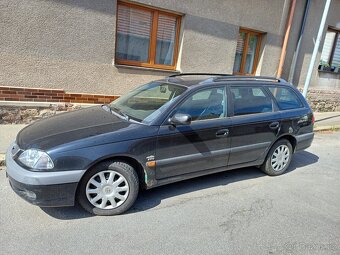 Prodám Toyota Avensis - 2