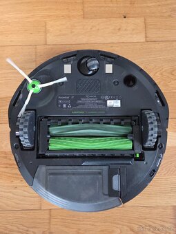 iRobot Roomba i7 - 2