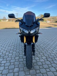 Yamaha FZ1 Fazer - 2