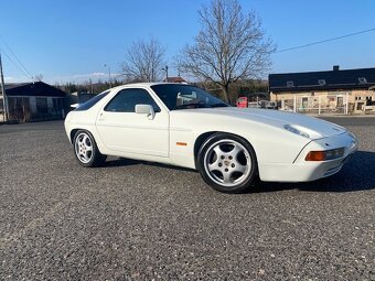 Porsche 928 S4 r.v.1988 Sleva 400000 Kč - 2
