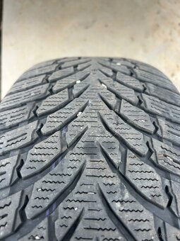 Pneu Nokian 235/55R19 - 2