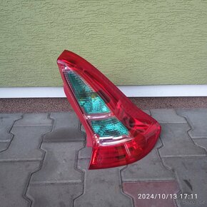 Citroen C4 Coupe - zadní světla. - 2