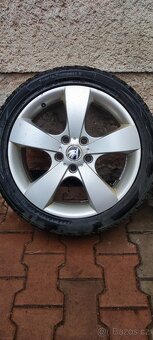 Alu kola Octavia 5x112 R17-zimní pneu - 2