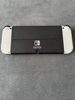 Prodám Nintendo Switch OLED + 3hry - 2