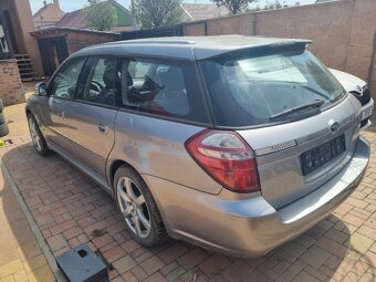 Subaru Legacy - 2