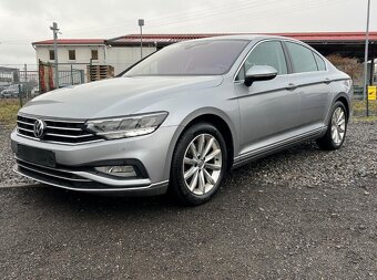 VW Passat B8 Sedan 2.0 TDi DSG 110Kw - 2