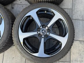 Originál alu kola Mercedes 5x112 R18 C class zima - 2