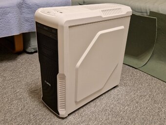 skříň Zalman Z3 Top stav - 2