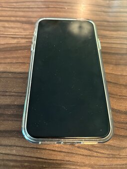iPhone XR - 2
