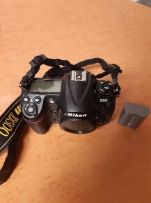Nikon D300 - 2