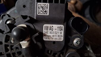 Alternátor 04E903021M - 2