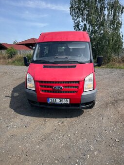Prodám dodávku Ford Transit 6 mist Nova STK geometrie najeto - 2