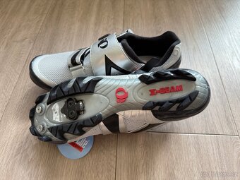 MTB tretry Pearl Izumi Juice M2, vel. 44 - 2