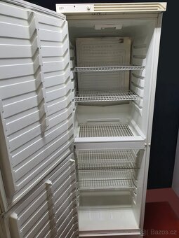 390 litrů GASTRO lednice – chlaďák AEG Sweden - 2
