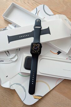 Apple Watch 8, Midnight Aluminum, 45 mm, GPS - 2
