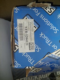 držák kabiny Renault . 2ks - 2