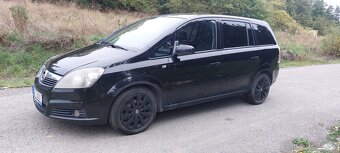 Opel zafira 1.9 cdti 74kw 7 místné - 2