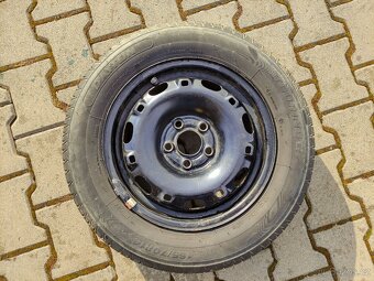 Kompletní kola na Škoda Fabia II 165/70/14. - 2