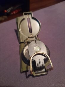 Starožitný vojenský kompas - 2