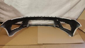 VW Caddy díly  narazník - 2