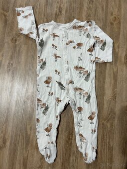 Pyžamo velikost 74 - 2