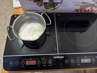Dvouplotýnkový indukční vařič G3 Ferrari. - 2