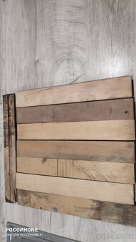 Prodám 38 m2 použitých a renovovaných dubových parket - 2