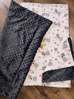 Zateplená deka a polštářek do kočárku, zavinovačka - 2