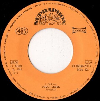 Projektil – Lovci lebek / Kovárna (SP) - 2