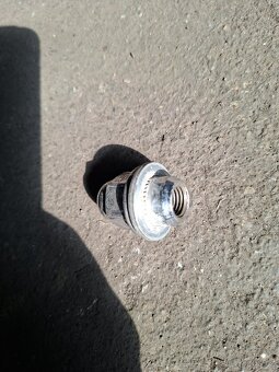 Prodám matice kol Originál Citroen 12x1.5mm - 2