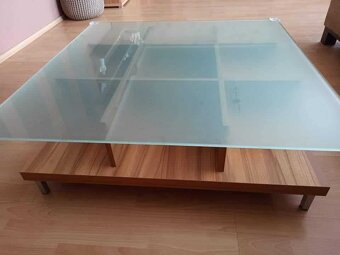 Konferenční stolek - 2