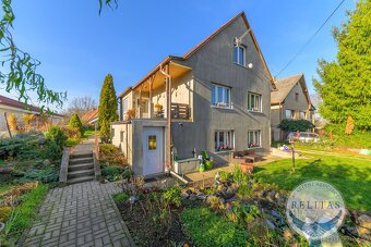 Prodej dvougeneračního rodinného domu 170 m², pozemky 864 m² - 2