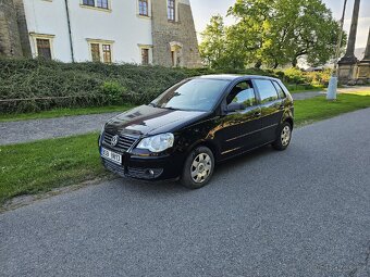 Volkswagen POLO - 2