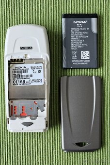 Prodám mobilní telefon NOKIA 6100 - 2