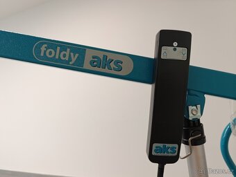 Osobní zvedák pro snadný transport pacienta - 2