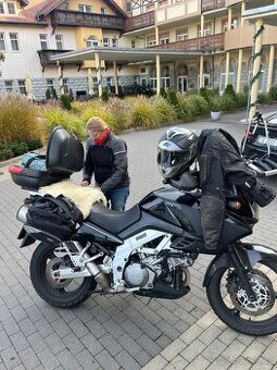 Suzuki DL 1000 VStrom - 2