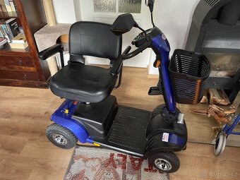 Prodám čtyřkolový invalidní elektrický vozík LPN Malux+ - 2