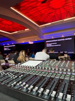 Soundcraft Si Performer 2 + compact Stage box(sivý) - 2