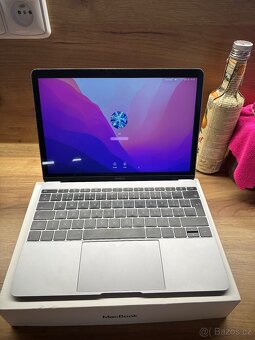 Macbook 12" , 2017 , 8/256 GB - 2