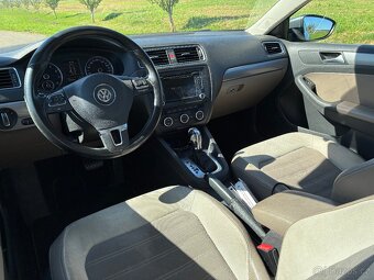 VW jetta 1.4tsi - 2