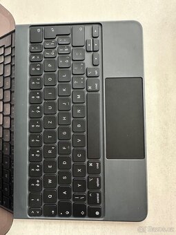 iPad Air 5th gen., Magic Keyboard, Pencil 2nd gen. - 2