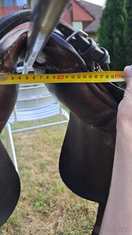 Prodám kožené jezdecké sedlo Passier posedlí 18" - 2