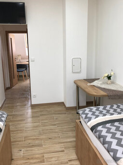 PRONÁJEM BYTU 1+1, ULICE VEJVANOVSKÁ, ZLÍN - 2