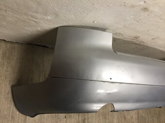 AUDI A4 B6 SEDAN 2000-2004 - ZADNÍ NÁRAZNÍK - 2