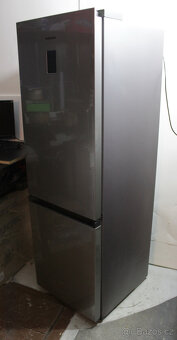 Kombinovaná chladnička Samsung RB34T670ESA - 2