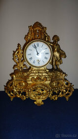 Starožitné krásné funkční hodiny. - 2