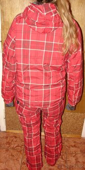 Dámský/dívčí špičkový SNB komplet vel. S - levně prodám - 2