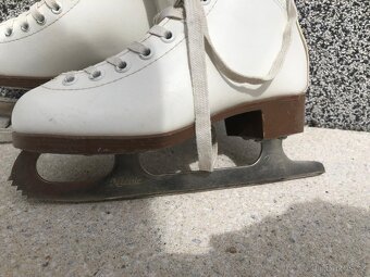 Detske divci brusle vel. EU 31 … - 2